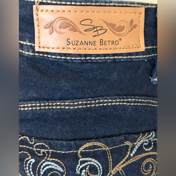 Suzanne Betro Jeans - Picture 5 of 7